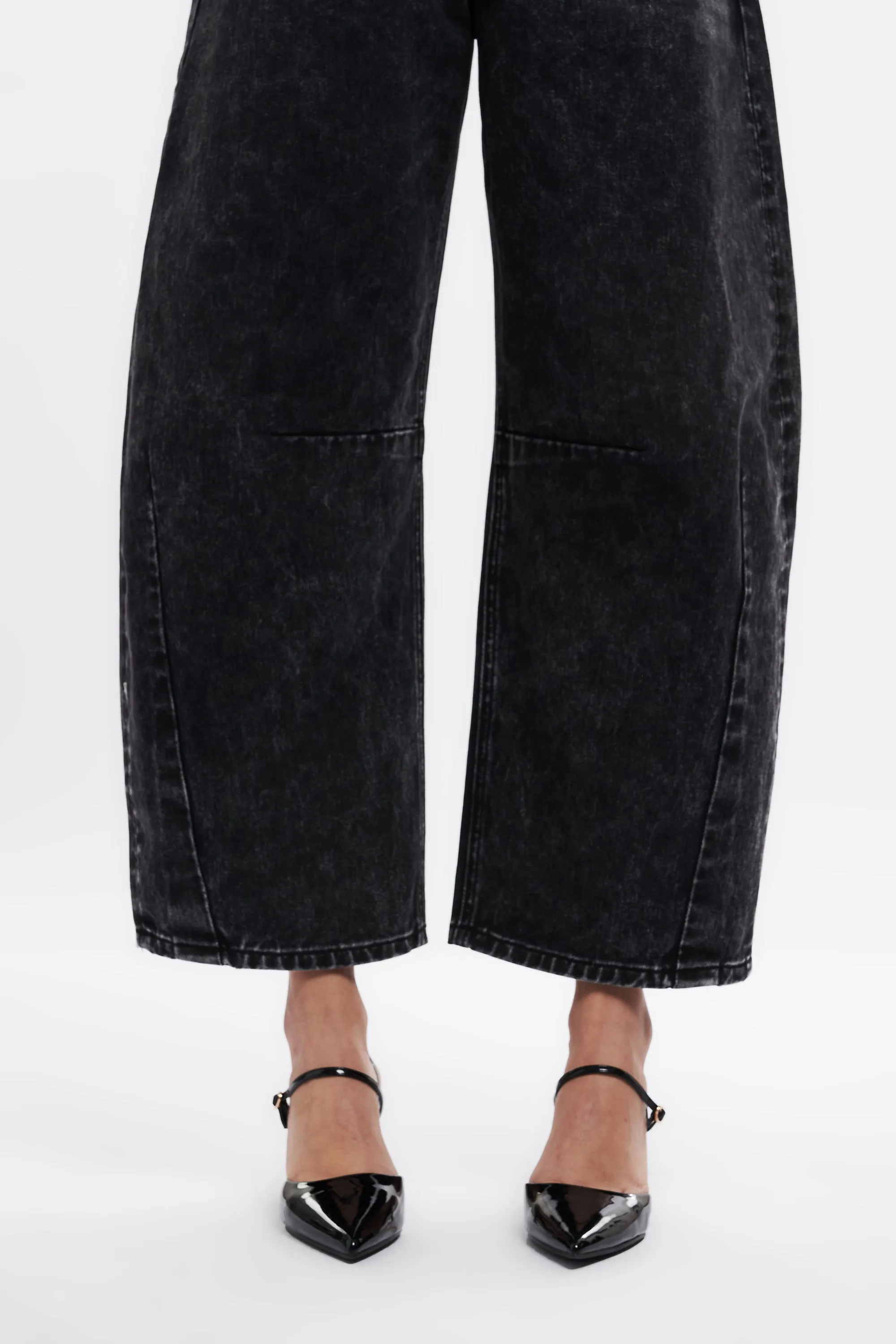 Katia Tailored Barrel Leg Denim Jeans