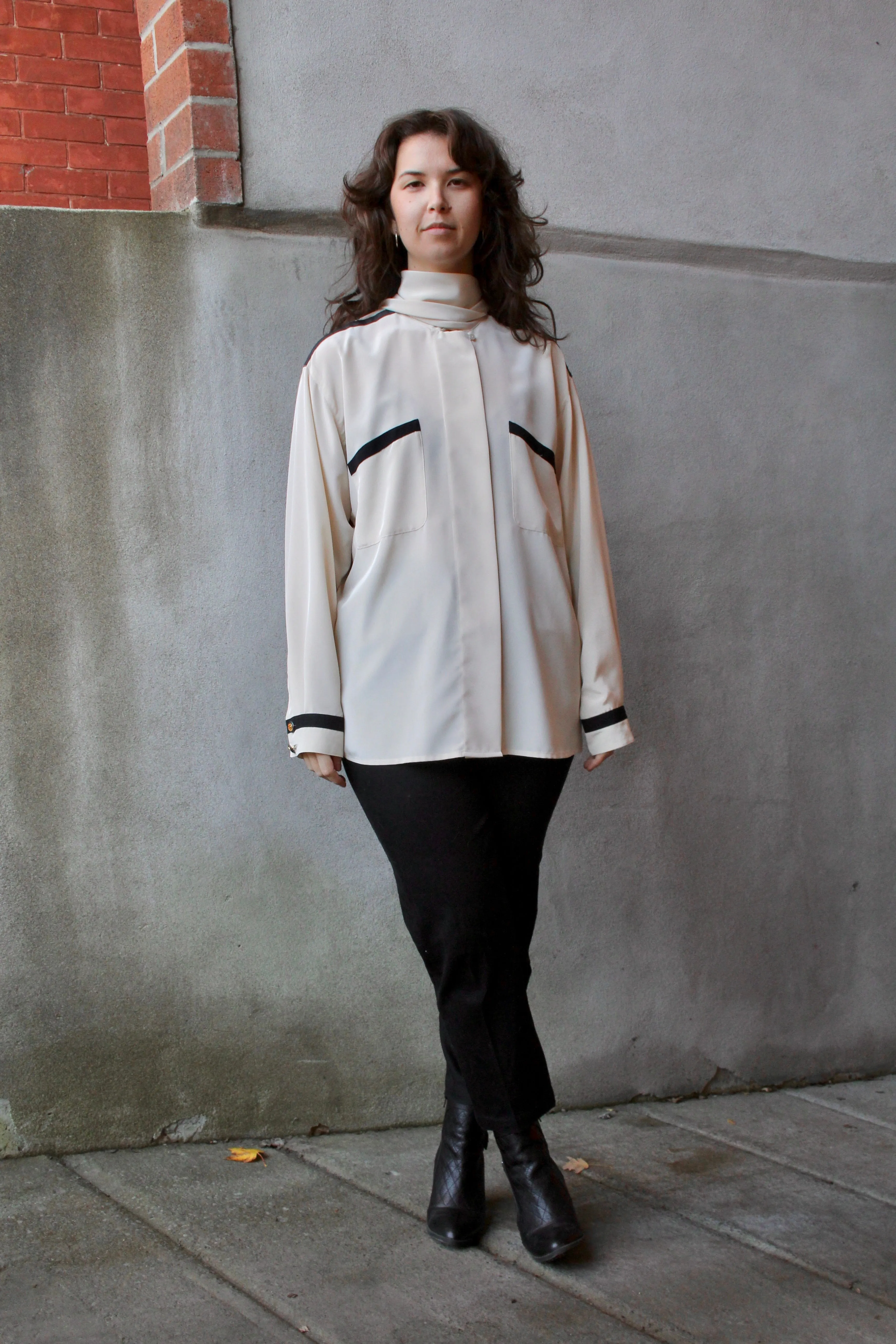 Louis Féraud Cookies & Cream Classic Parisian Blouse