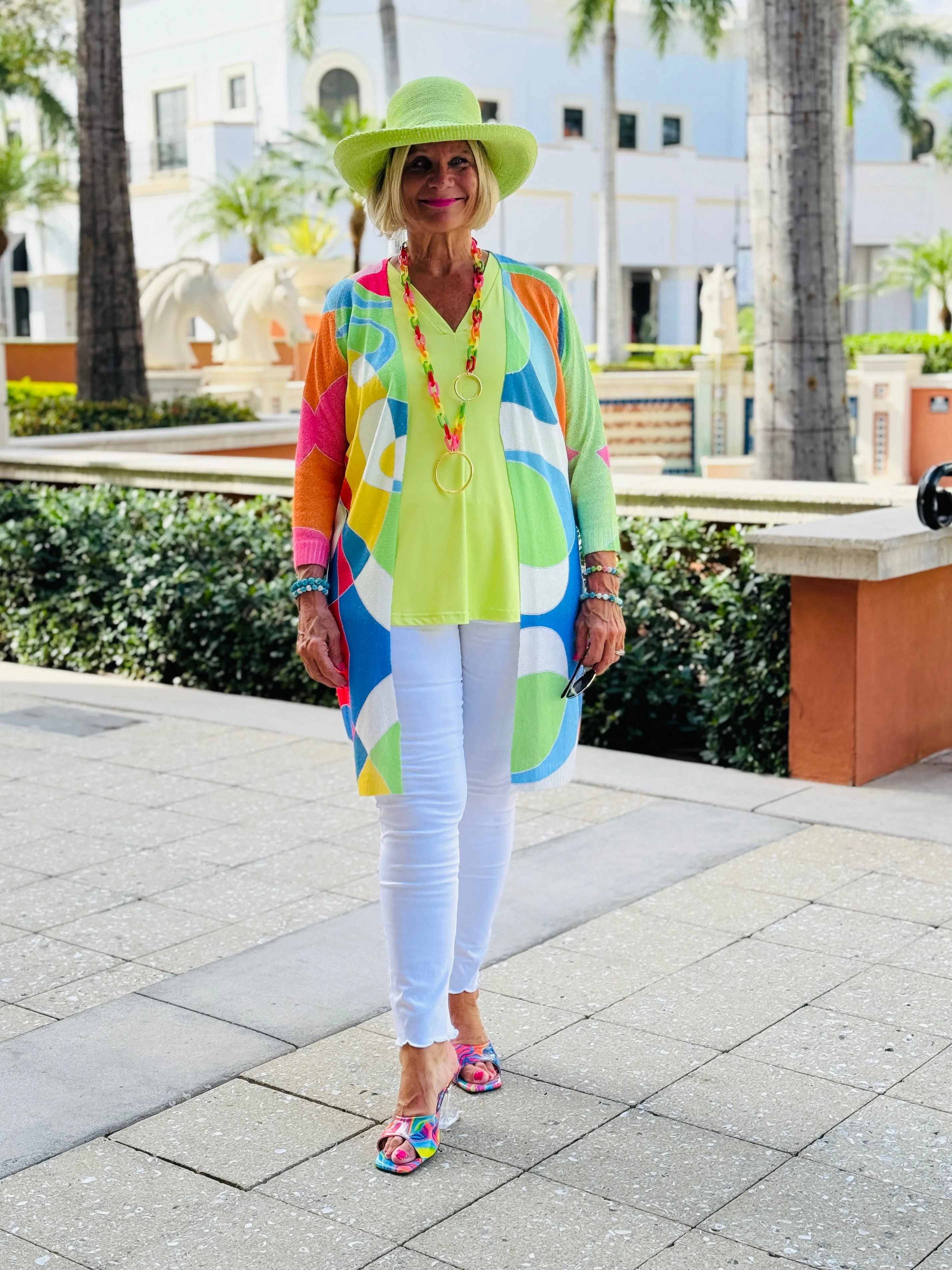 LULU-B LIME TAILORED V TANK