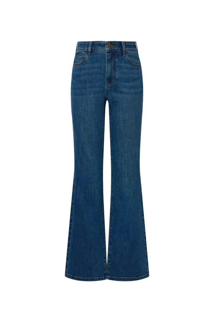 Nora Cropped Flare Jeans in Stretch Denim