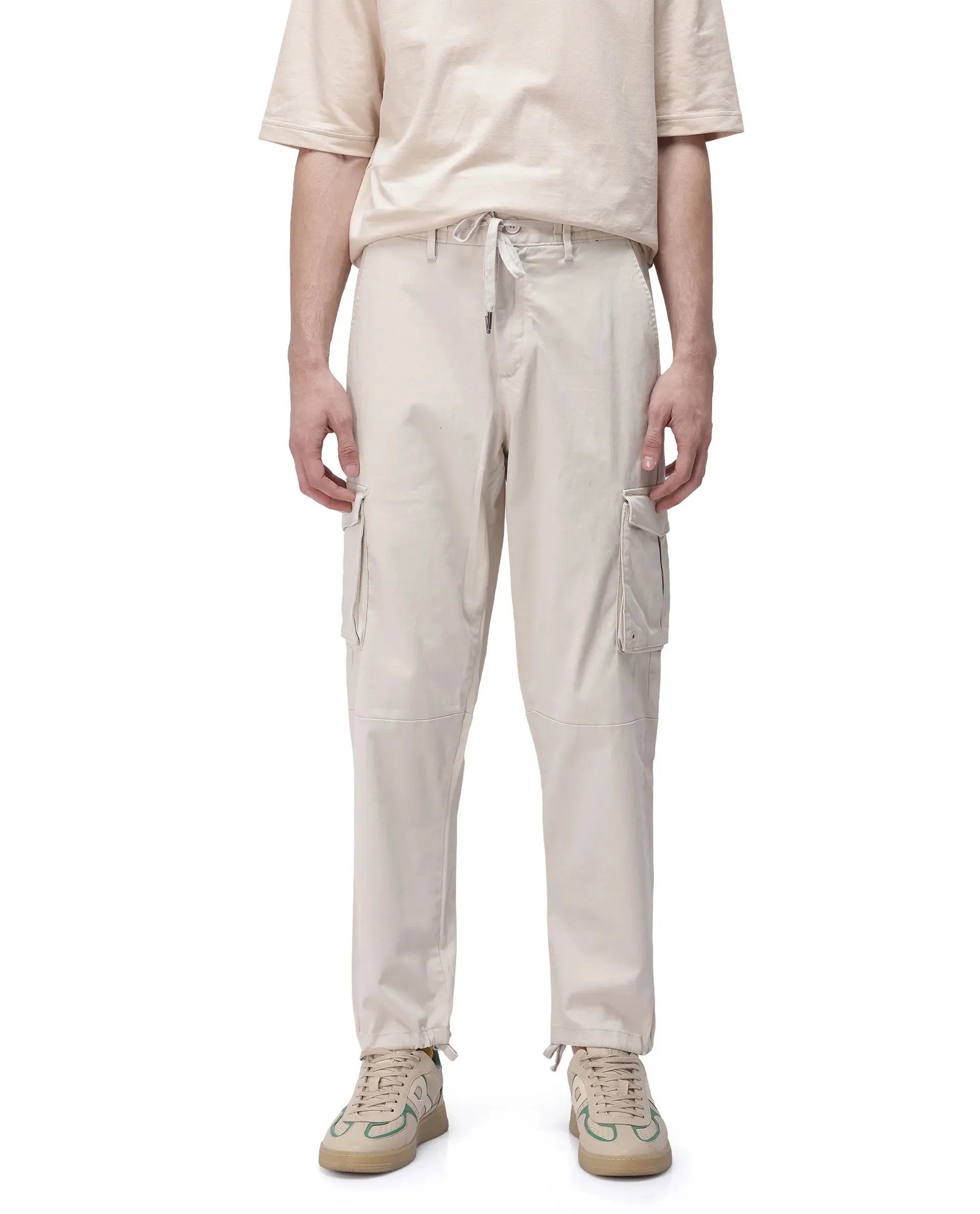 Rare Rabbit Men's Maks Off White Drawstring Closure Mid-Rise Relaxed Fit Solid Trouser